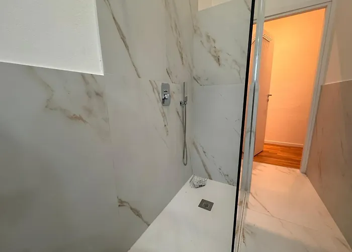 Casa Rosy Historic Centre * Como